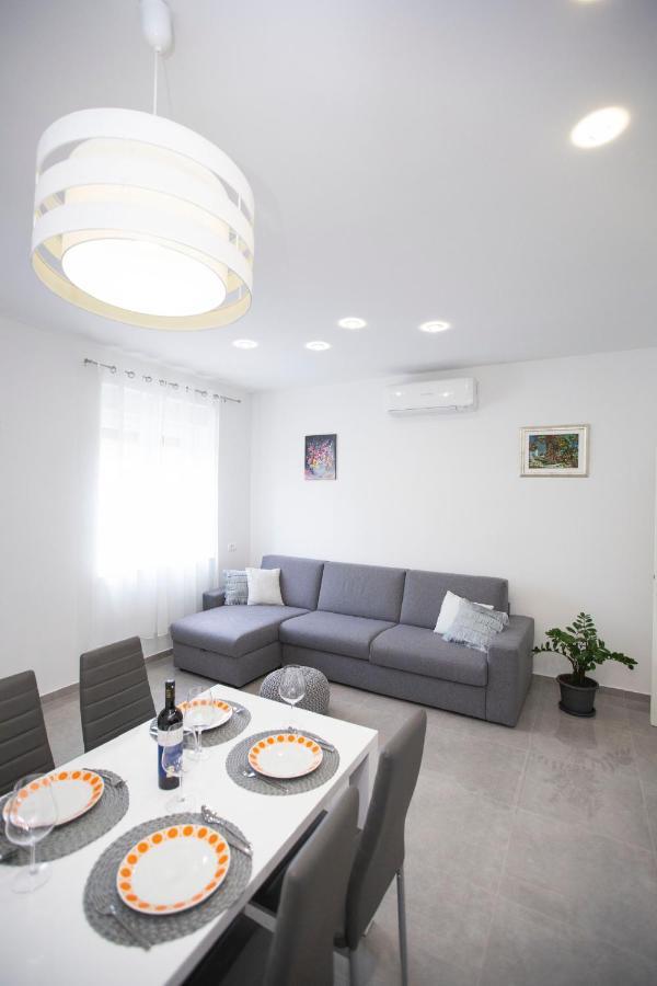 Apartamento Triple A Split Exterior foto