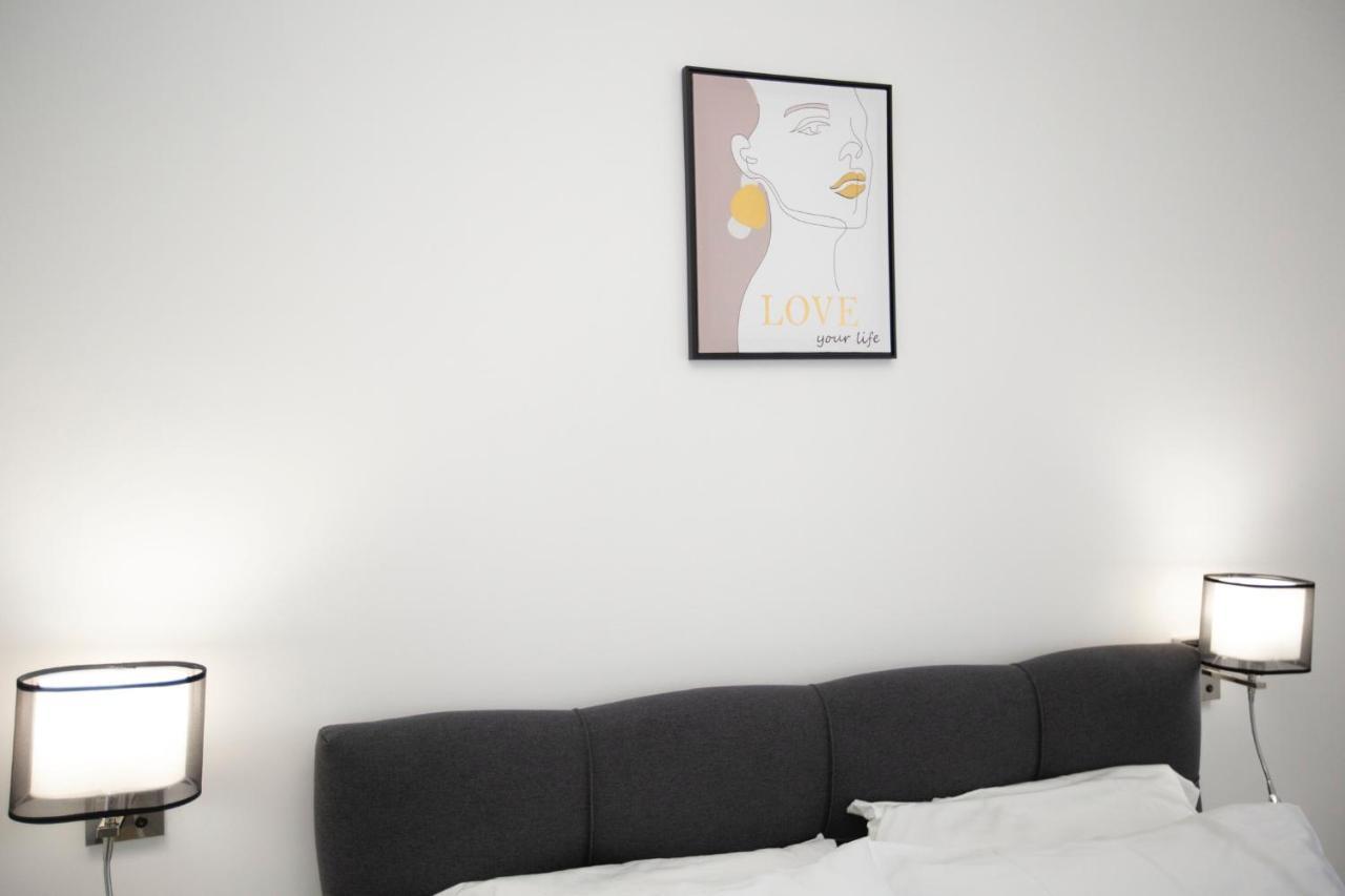 Apartamento Triple A Split Exterior foto